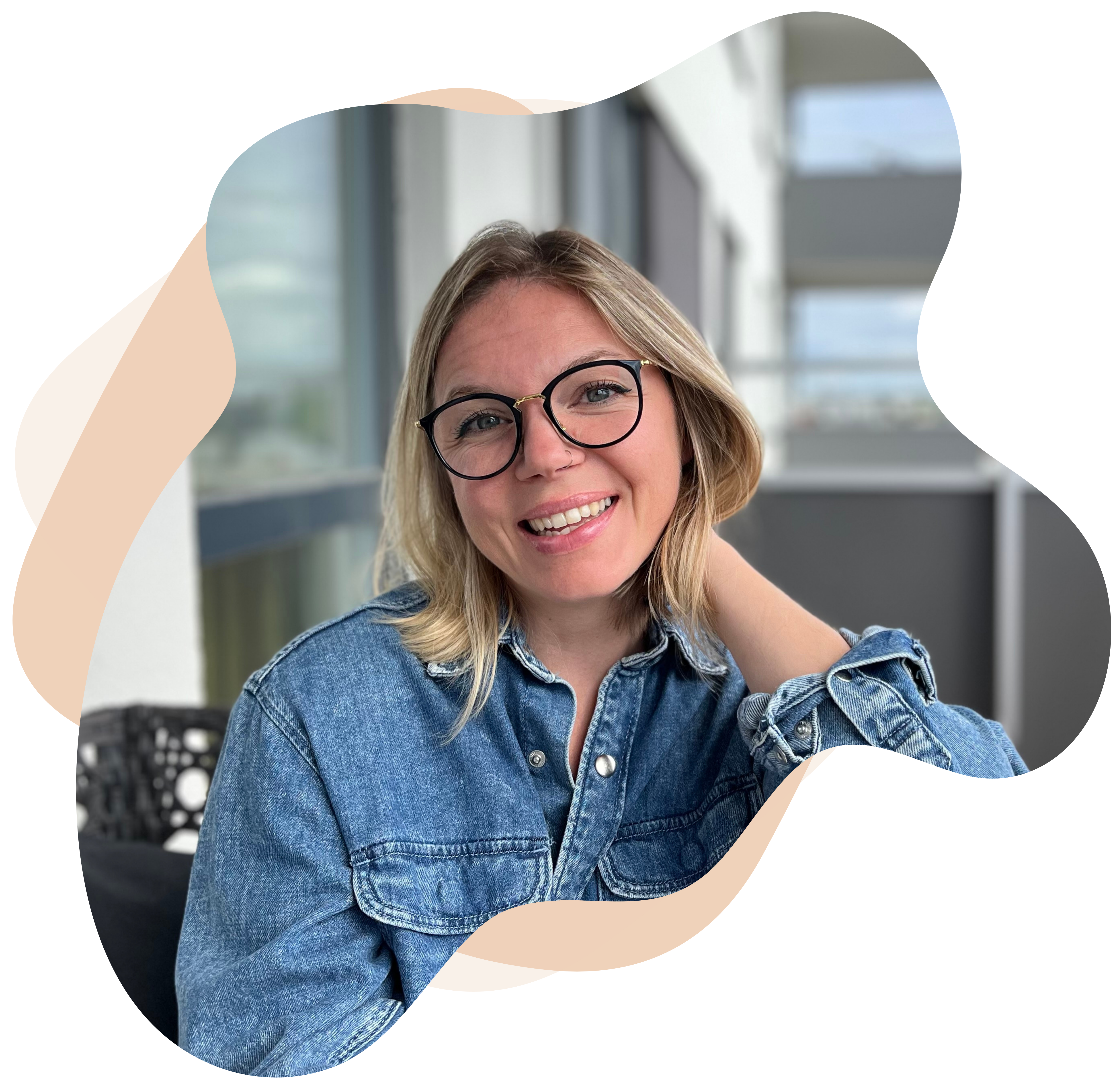 Claudia, founder of Mint & Berries